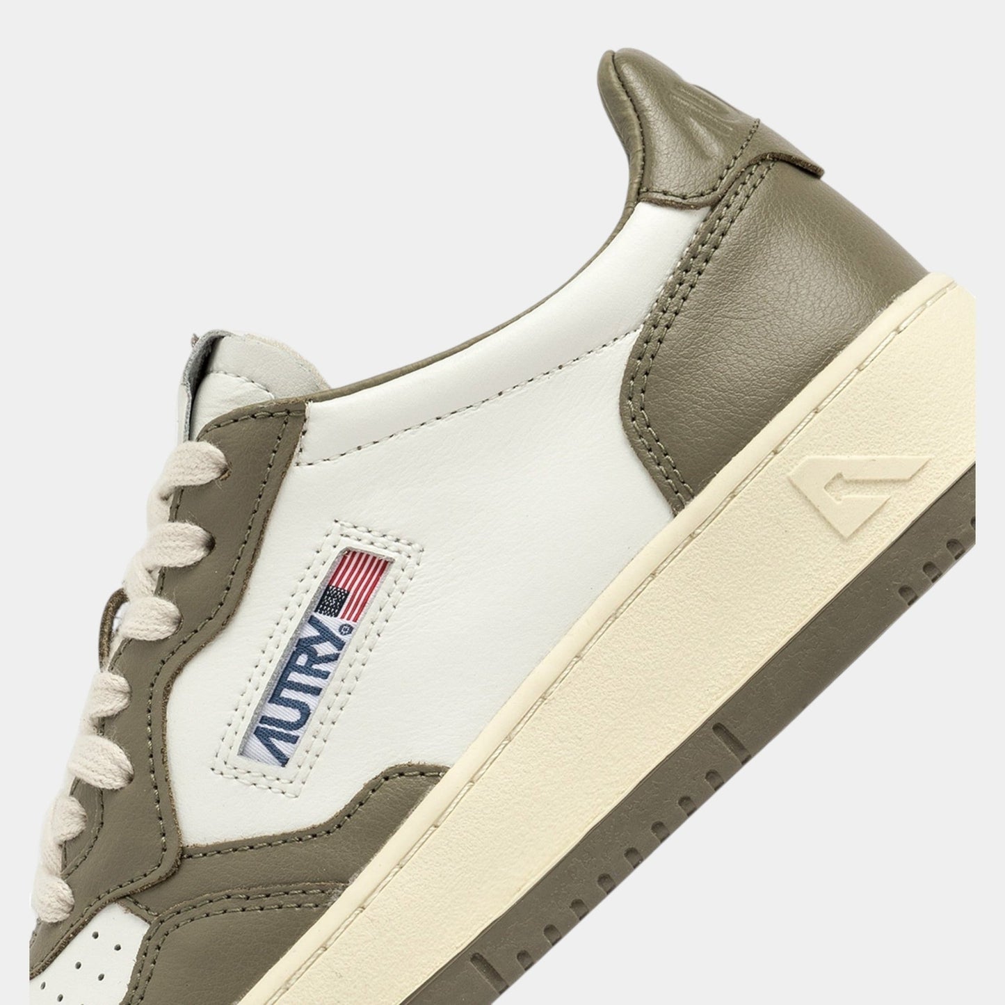 AUTRY Autry Sneakers Medalist in pelle - Bianco/Militare - Hubert Humangoods