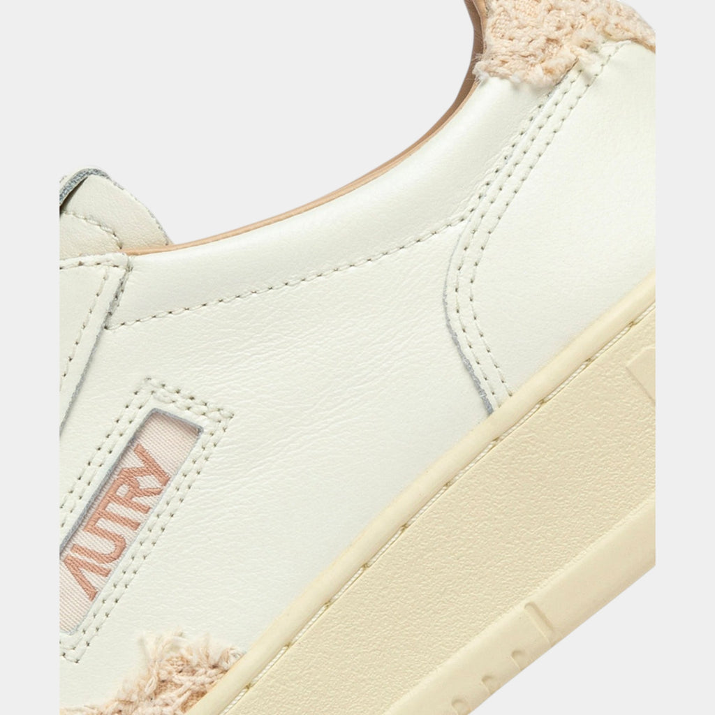 Autry Sneakers Medalist in pelle e Macramè - Bianco/Naturale