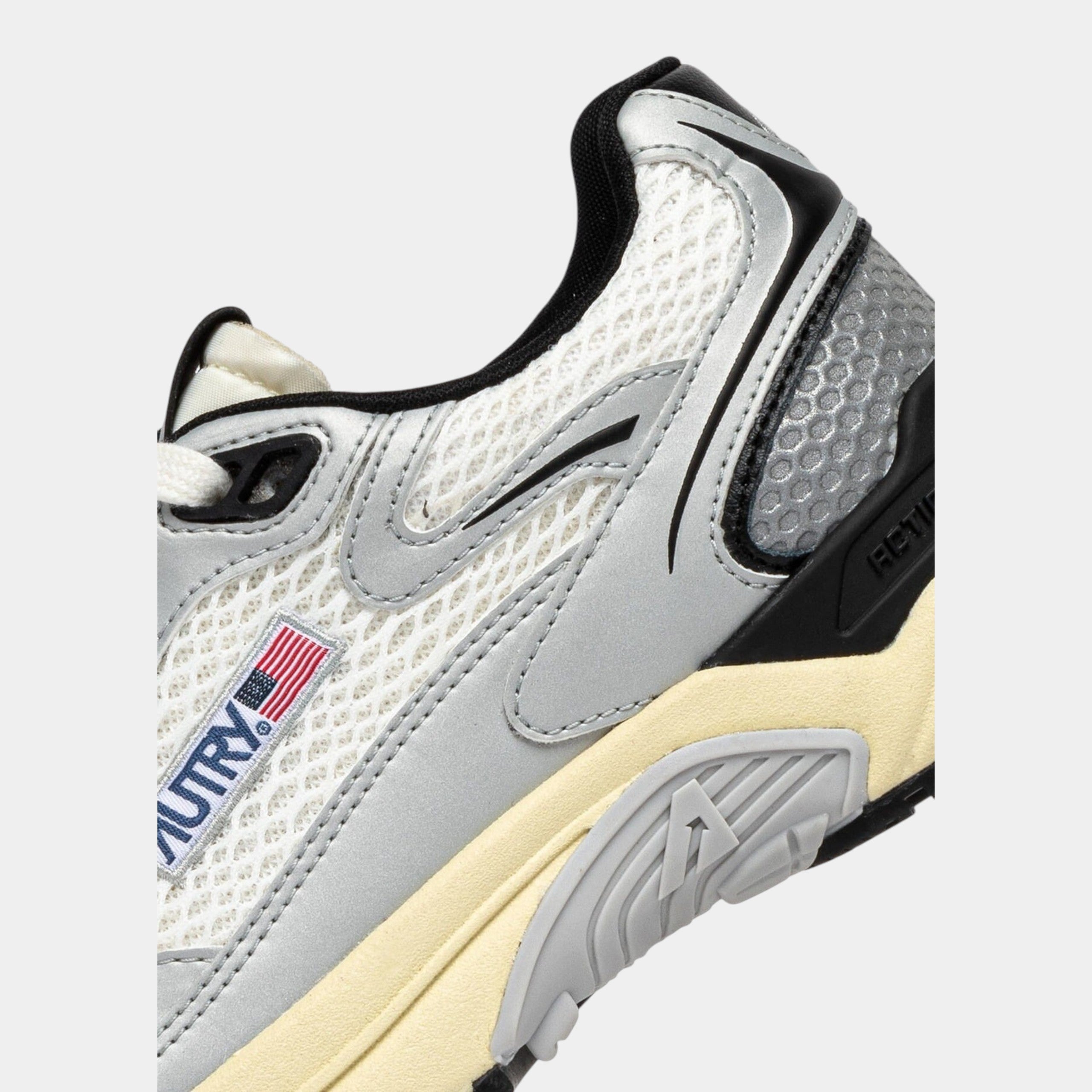 Autry Sneakers Hyperway in mesh e pelle - Bianco/Argento/Nero