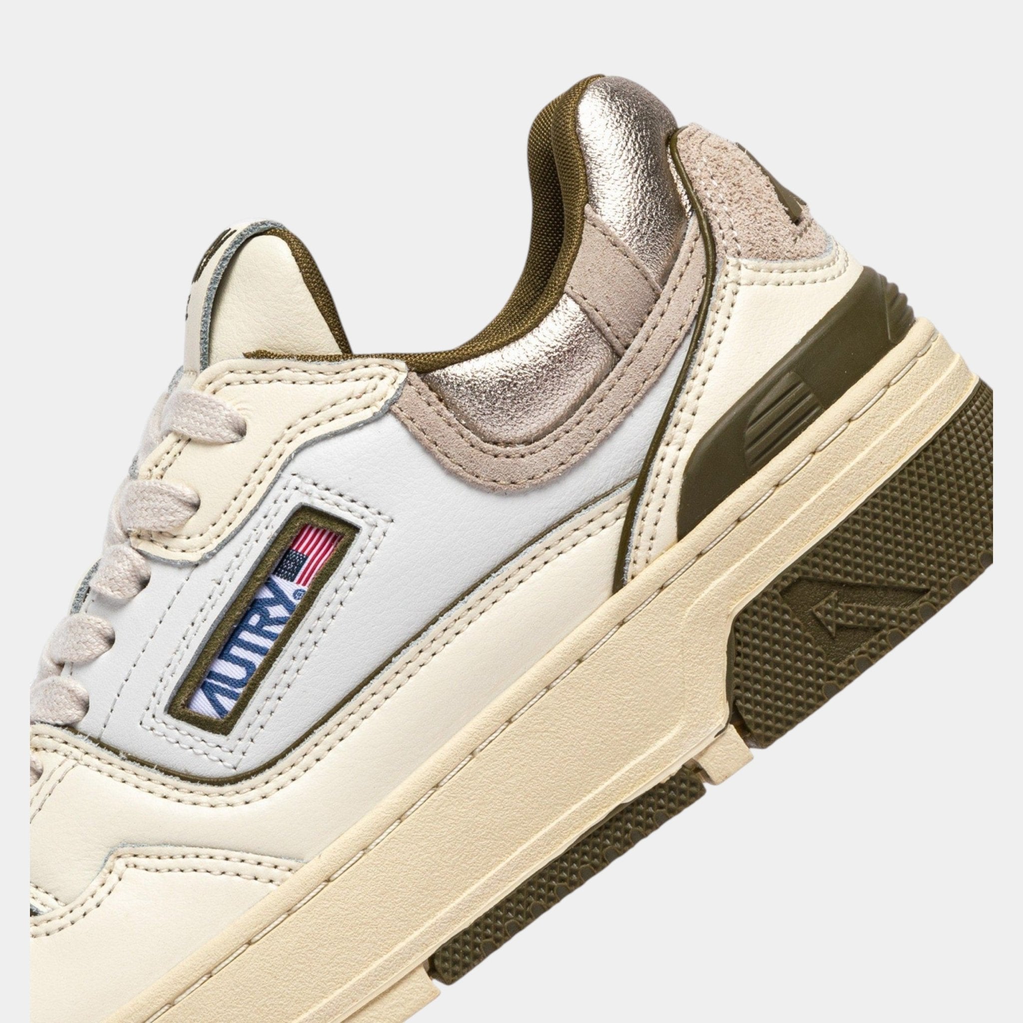 AUTRY Autry Sneakers Clc in pelle - Avorio/Verde - Hubert Humangoods