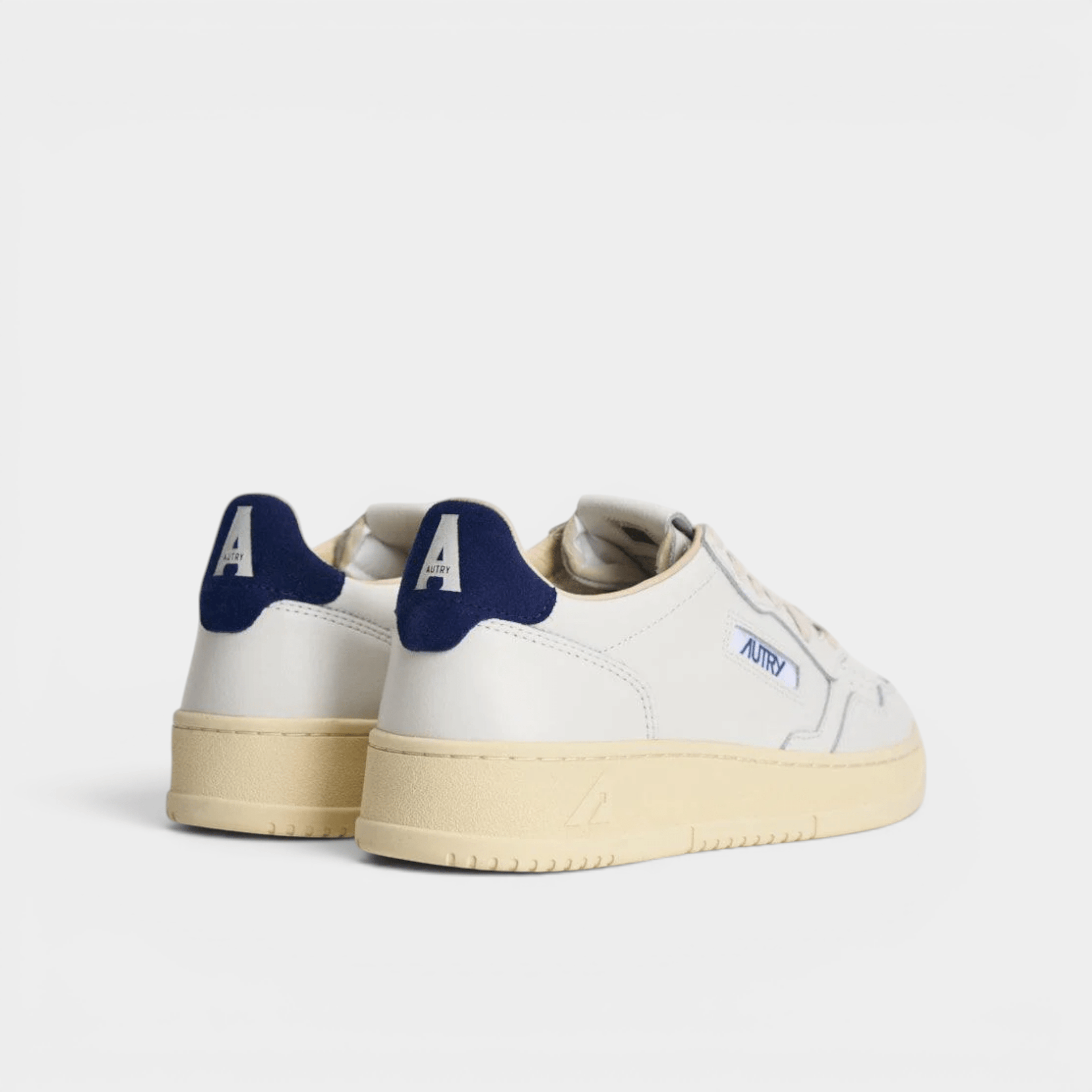 AUTRY - Autry Sneakers Medalist A in pelle - Bianco e Blu/3 - Hubert Humangoods