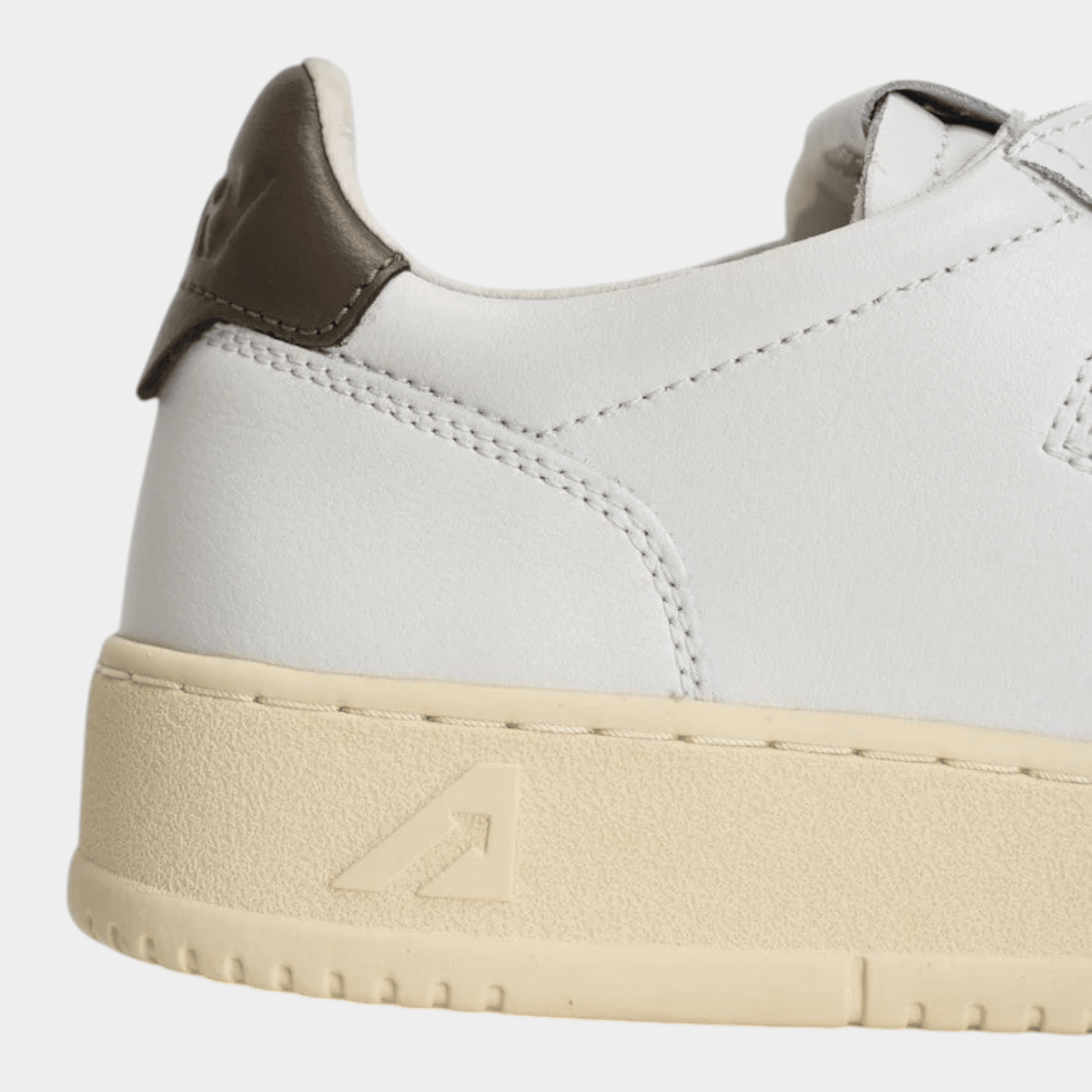 AUTRY - Autry Sneakers Medalist in pelle - Bianco e Marrone/6 - Hubert Humangoods