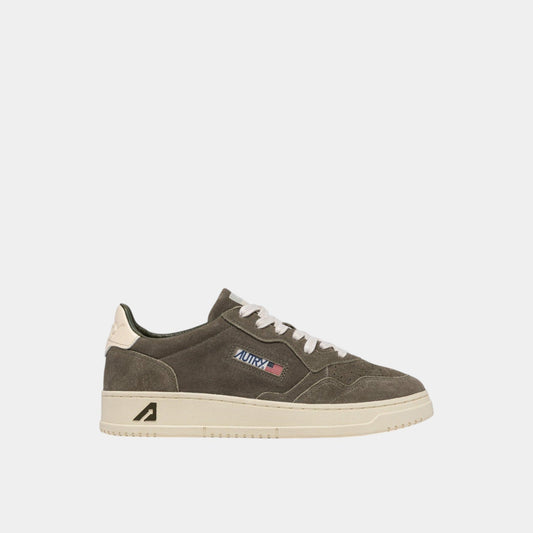 AUTRY Autry Sneakers Medalist in suede - Muschio - Hubert Humangoods
