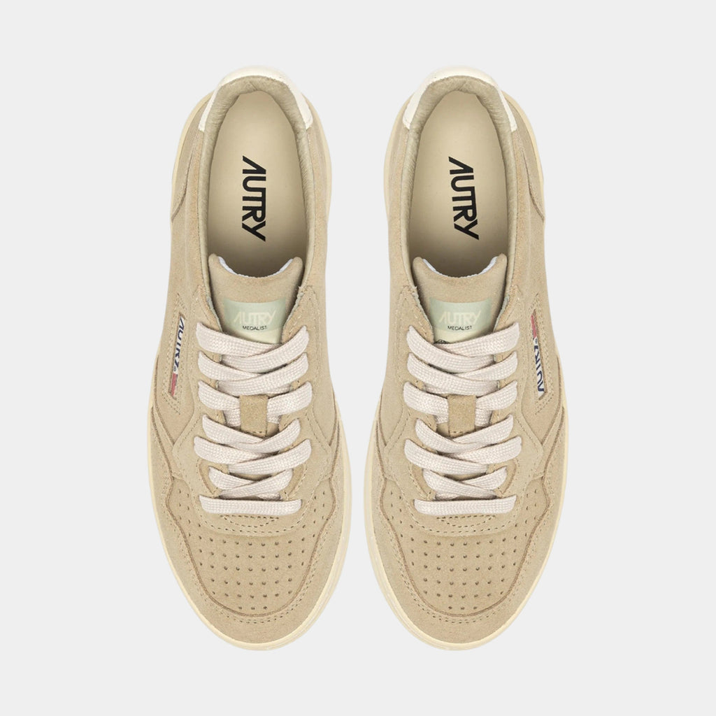 AUTRY - Autry Sneakers Medalist in Suede - Sabbia/5 - Hubert Humangoods