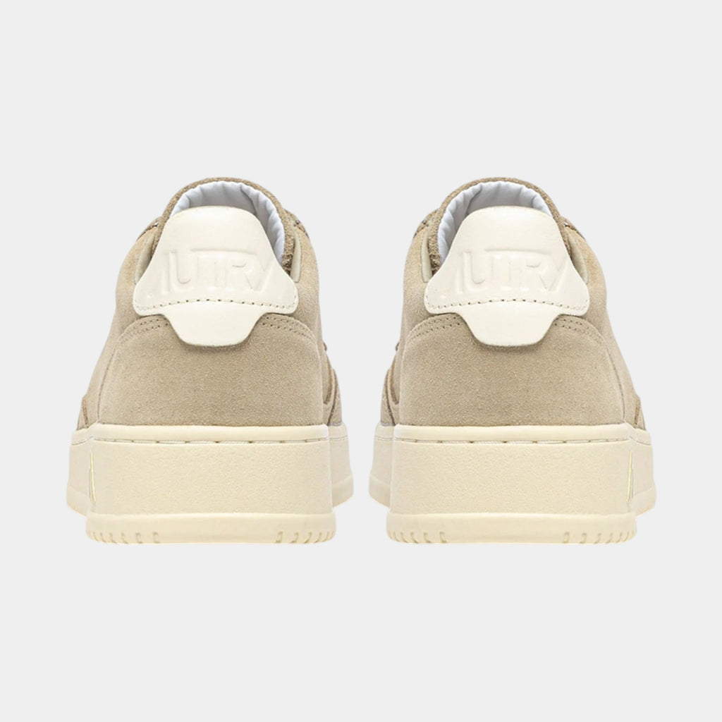 AUTRY - Autry Sneakers Medalist in Suede - Sabbia/3 - Hubert Humangoods