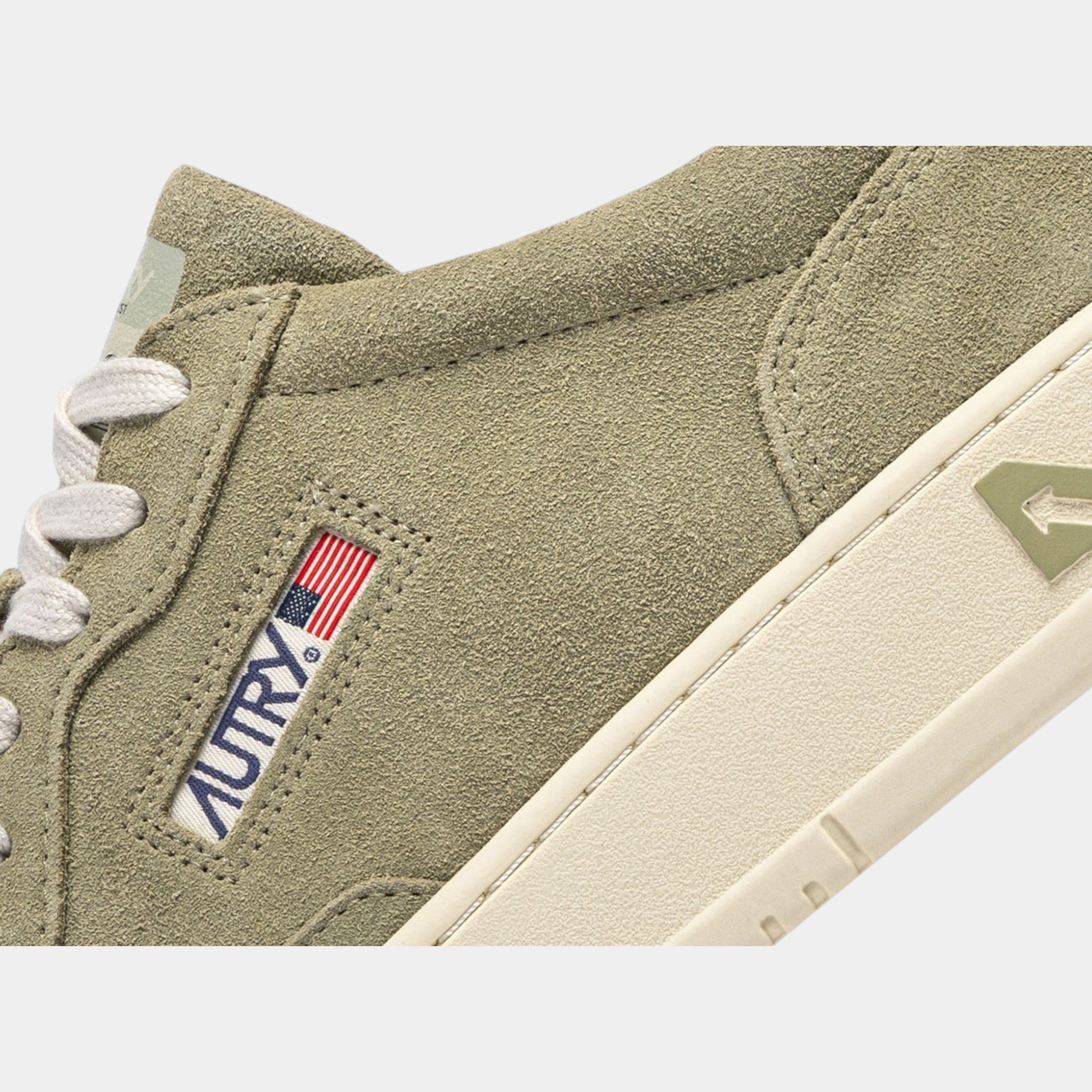 AUTRY - Autry Sneakers Medalist in Suede - Verde/4 - Hubert Humangoods