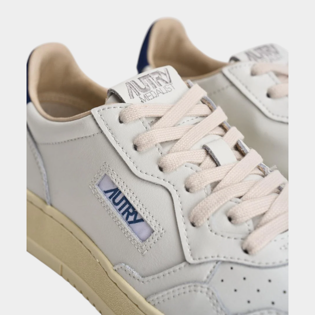 Autry Sneakers Medalist A in pelle - Bianco e Blu