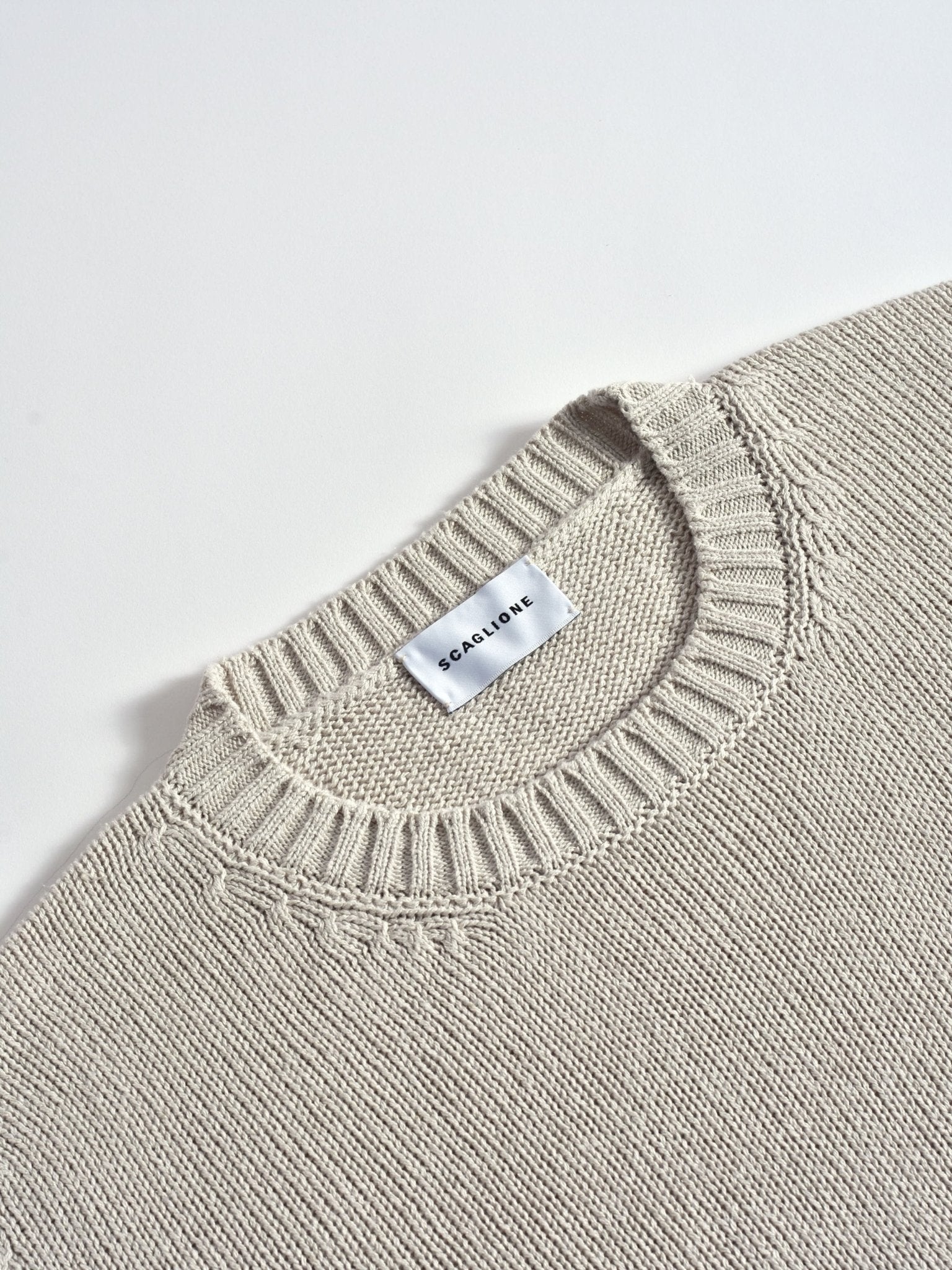 SCAGLIONE Scaglione Maglia in seta girocollo - Gesso - Hubert Humangoods