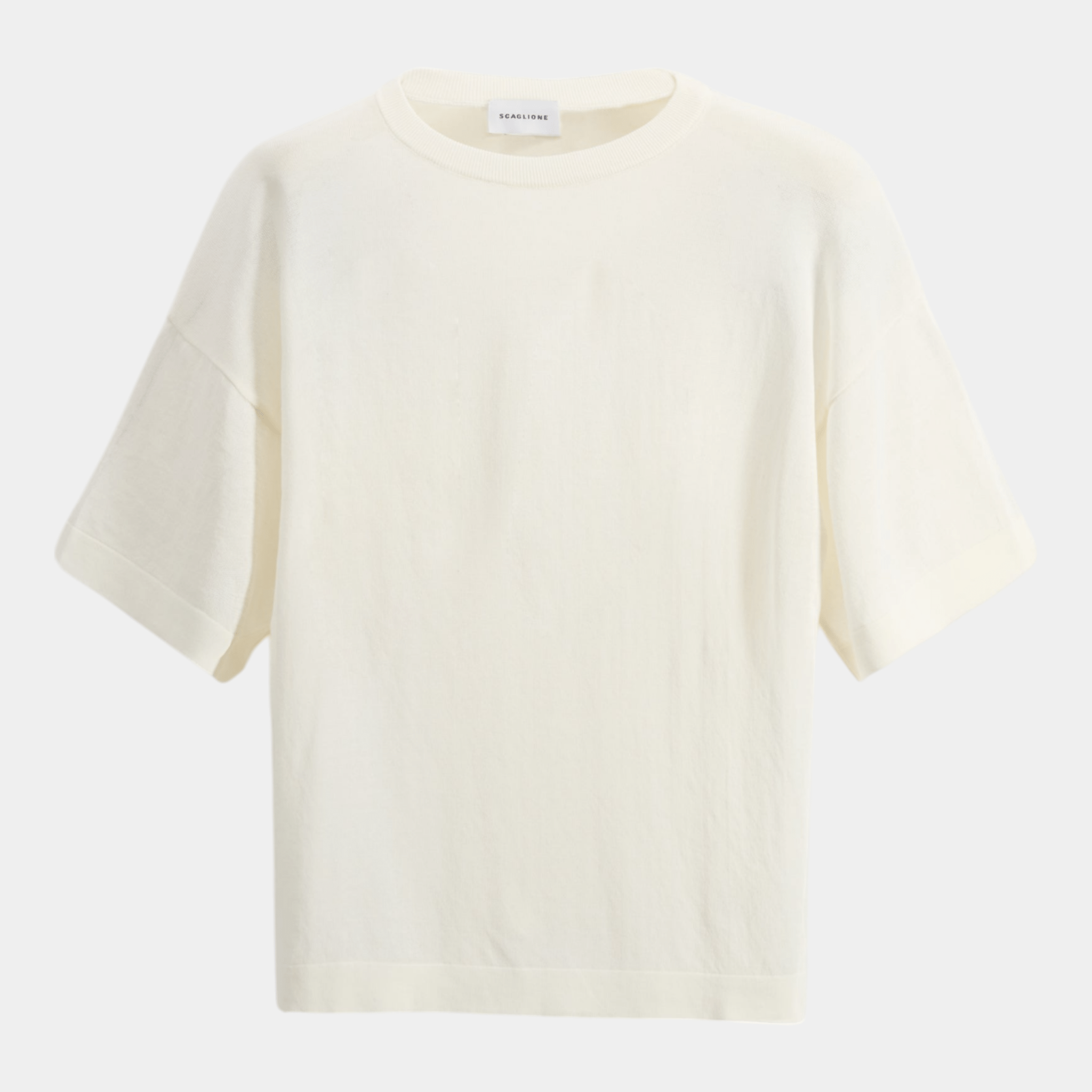 SCAGLIONE Scaglione T-Shirt Boxy in Ice Cotton - Latte - Hubert Humangoods