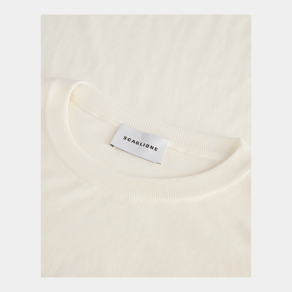 SCAGLIONE Scaglione T-Shirt Boxy in Ice Cotton - Latte - Hubert Humangoods
