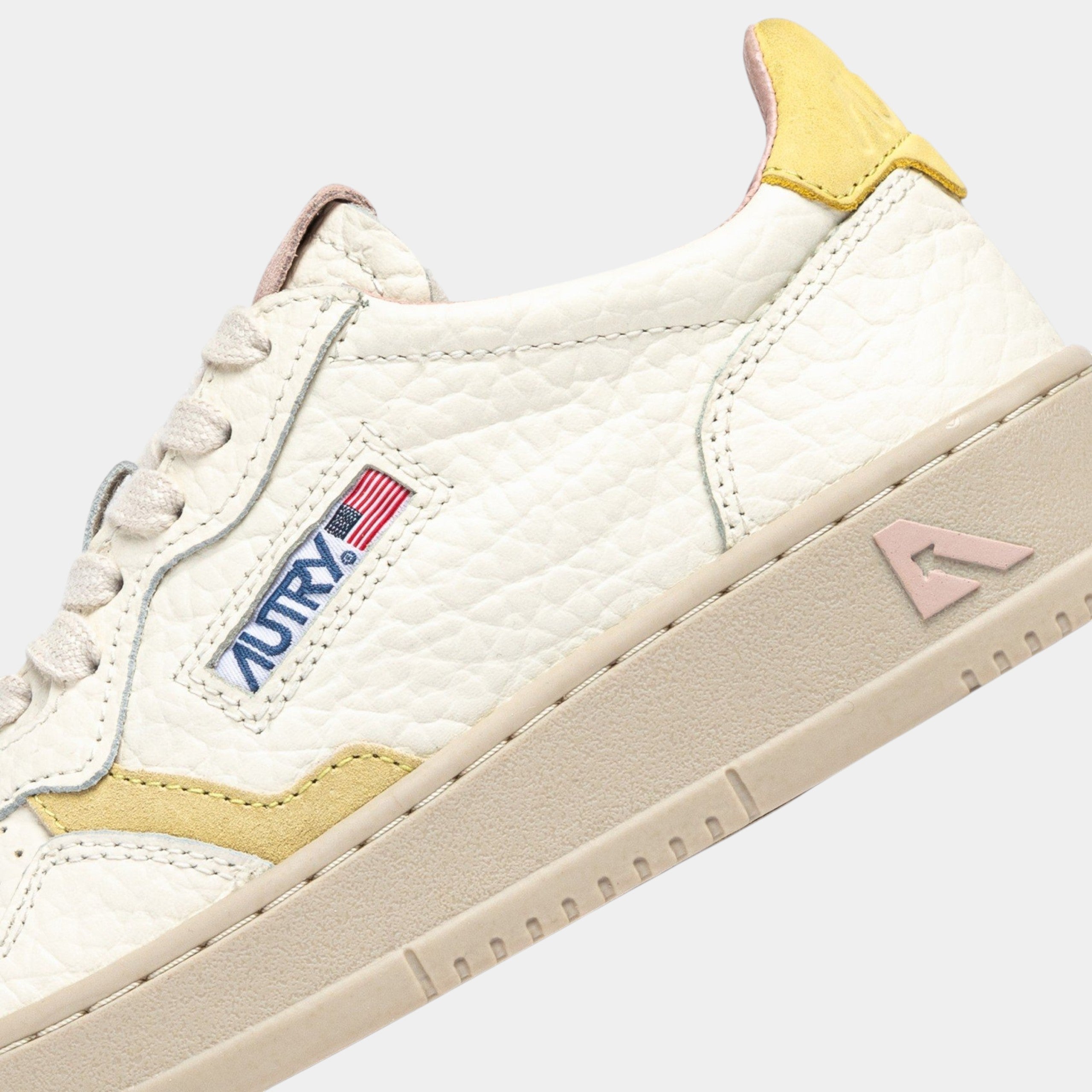 Autry Sneakers Medalist in pelle - Giallo/Rosa