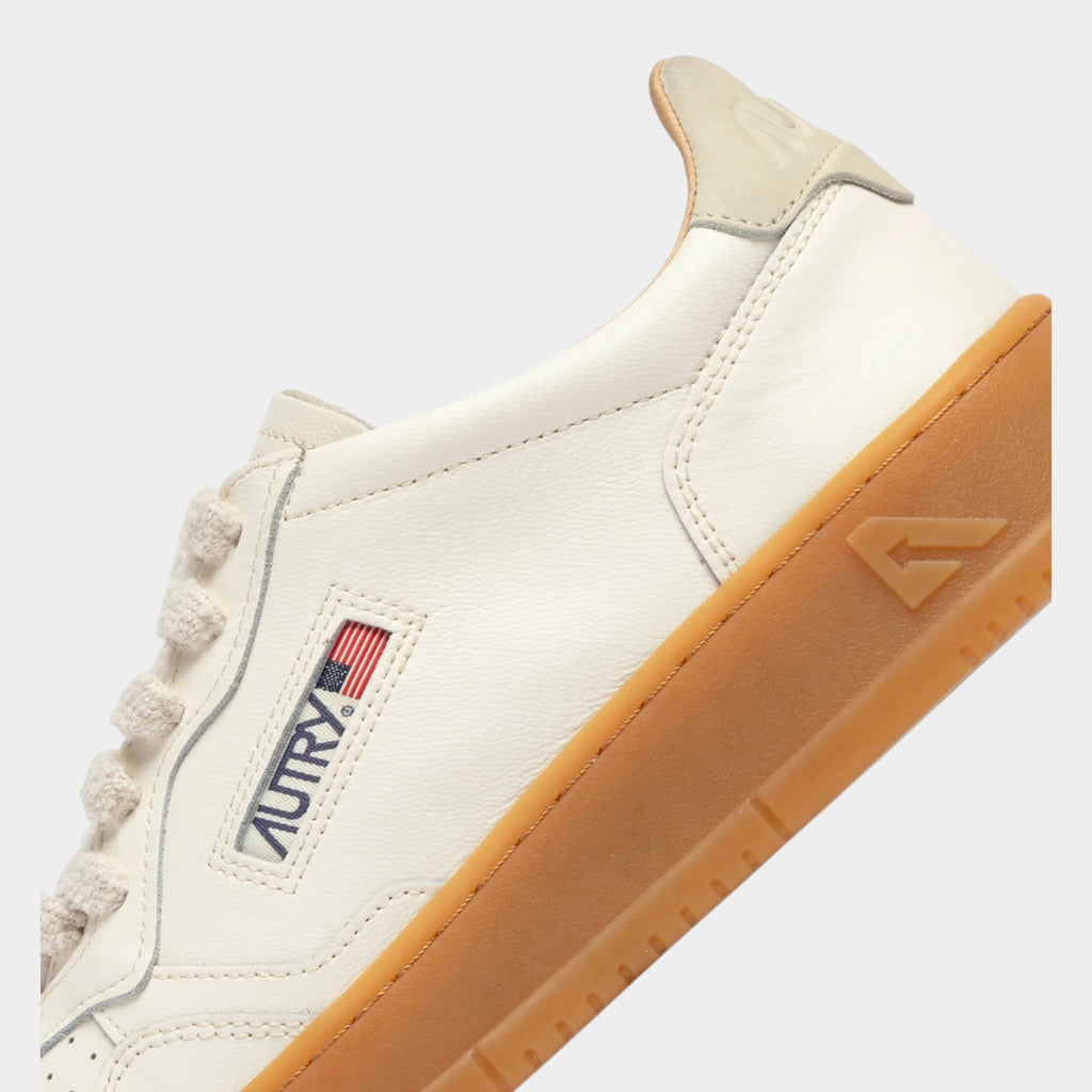 Autry Sneakers Medalist in pelle marshmallow - Panna