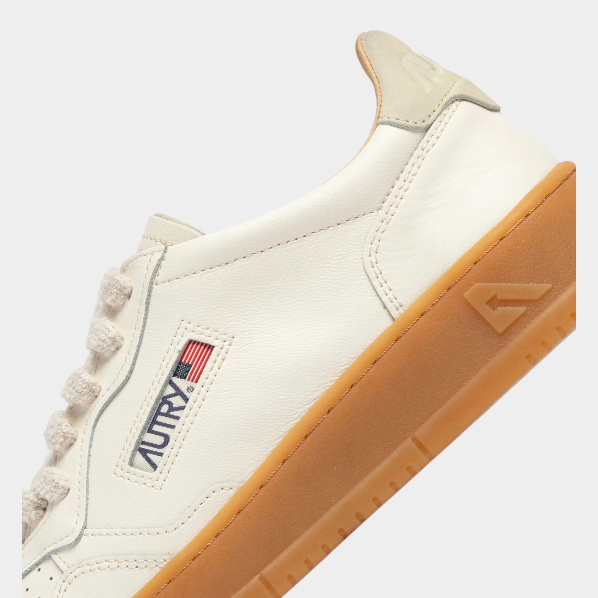 Autry Sneakers Medalist in pelle marshmallow - Panna