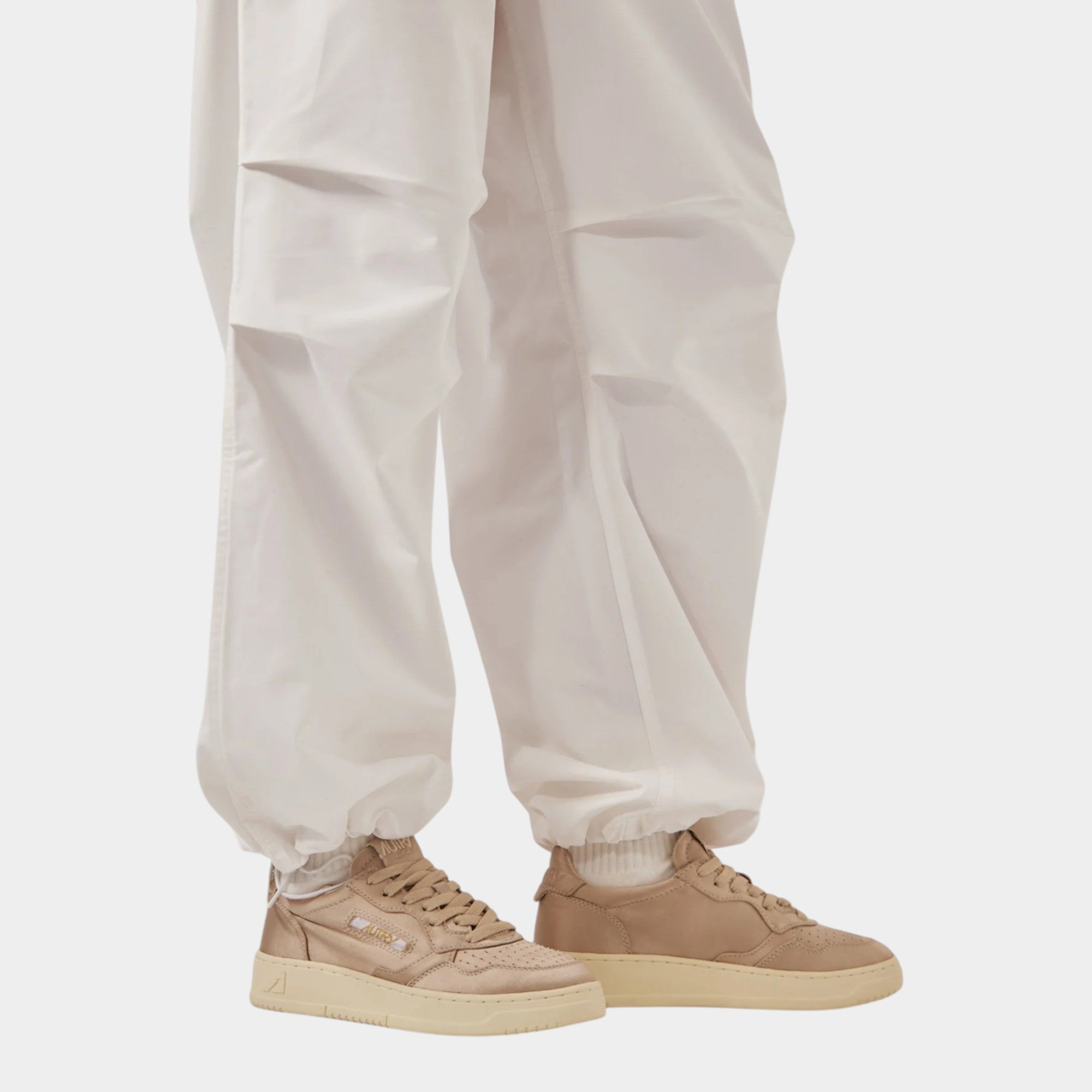 Autry Sneakers Medalist in Satin - Rosè